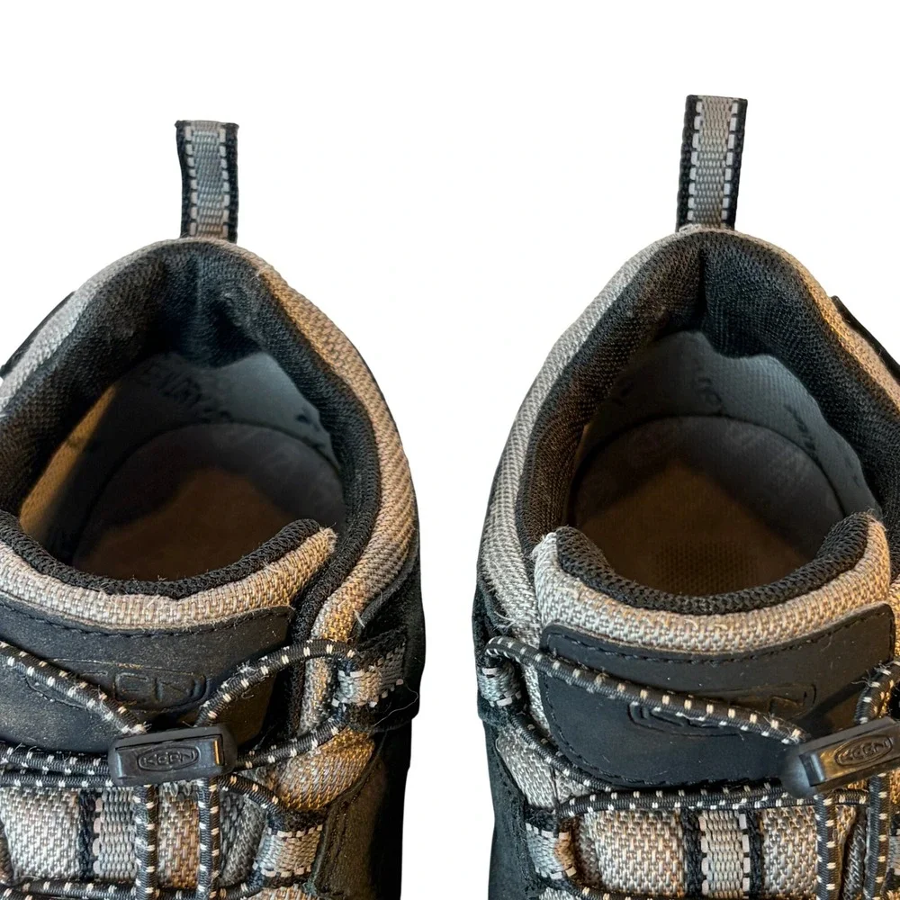KEEN Targhee IV Waterproof Kids Size 2 Black Grey Hiking Shoes 1029564
